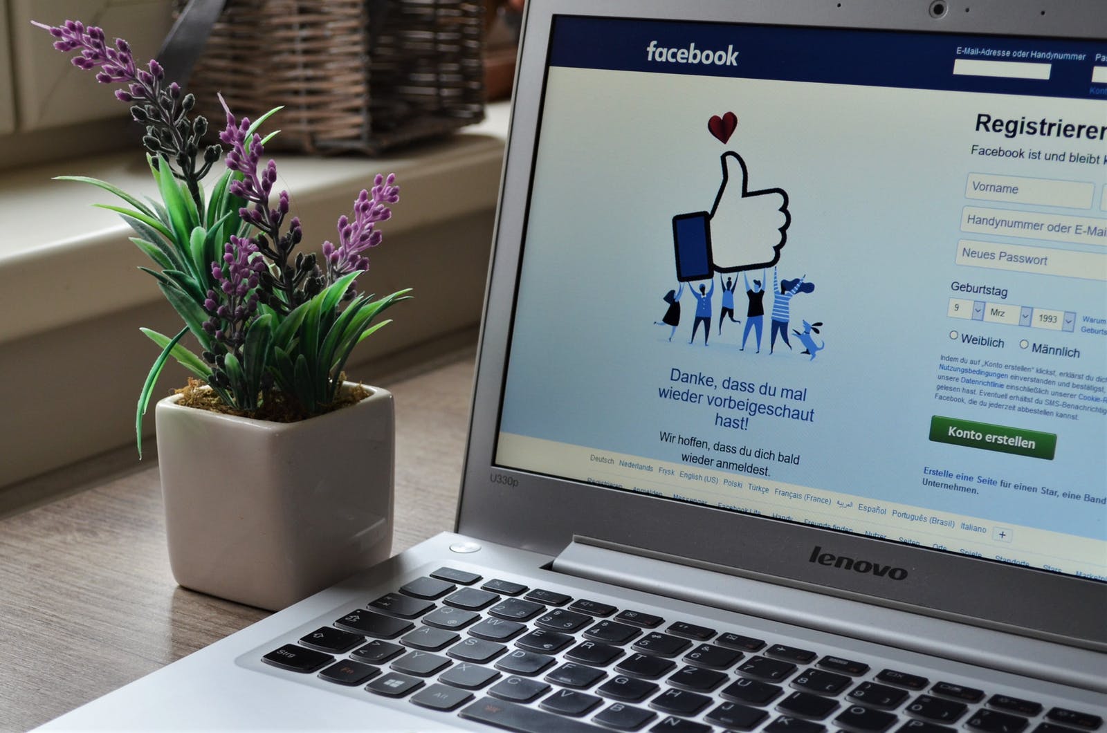 Facebook Takipçi Arttırma İşlemi
